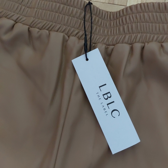 LBLC Sidney shorts vegan leather nwt size XS - Picture 7 of 8
